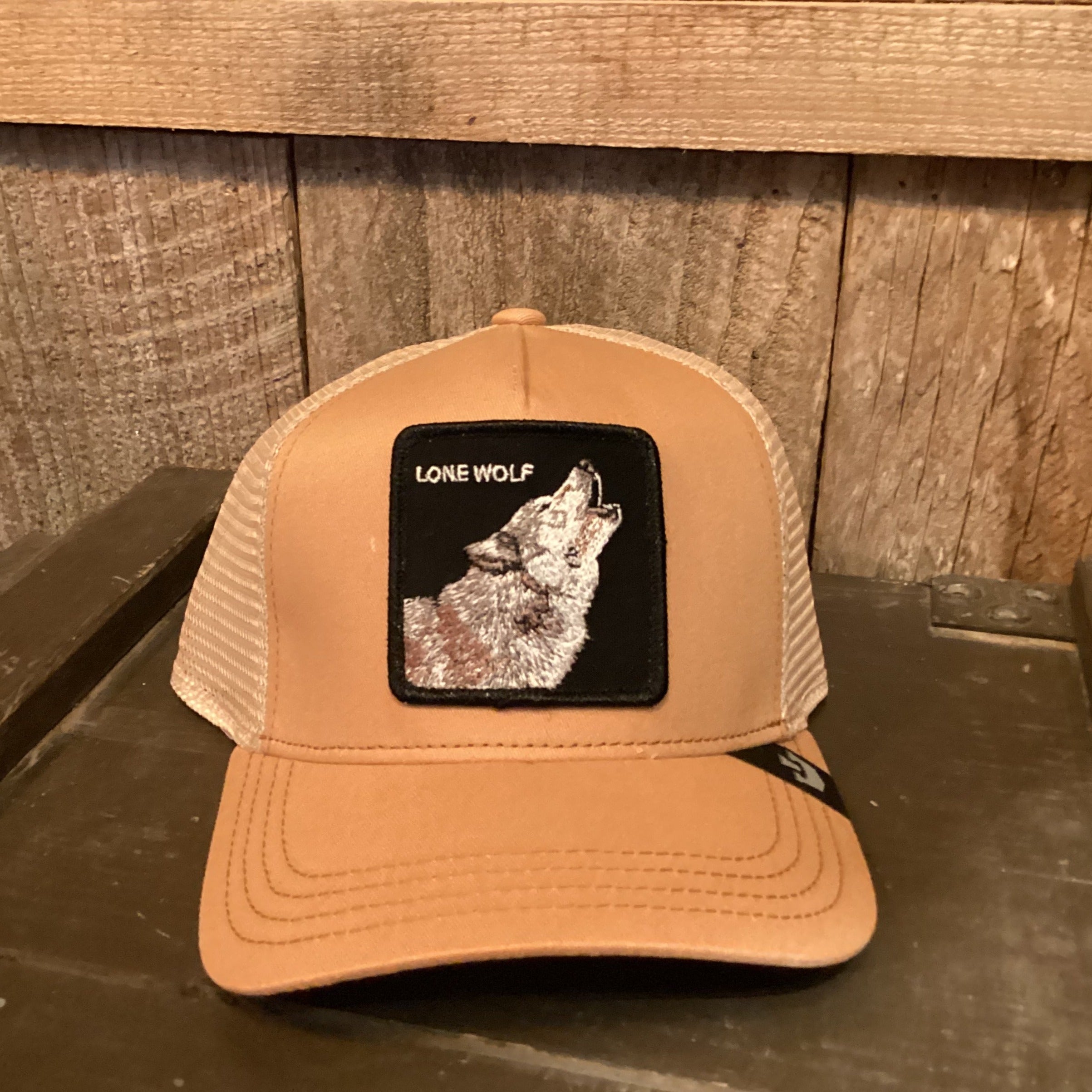 'Goorin Bros. The Lone Wolf Trucker Hat' in 'Mauve' colour