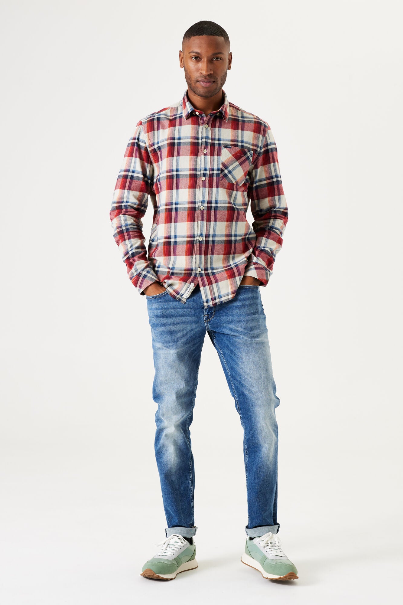 'Garcia U41081 Checked Shirt' in 'Red' colour.