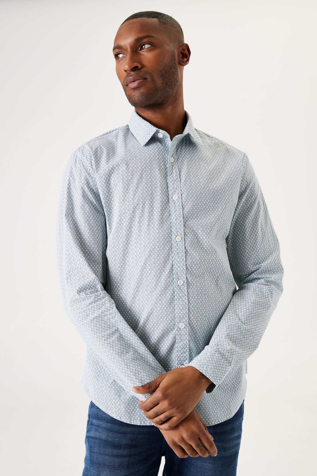 'Garcia T41280 Dress Shirt with Print' in 'White' colour.