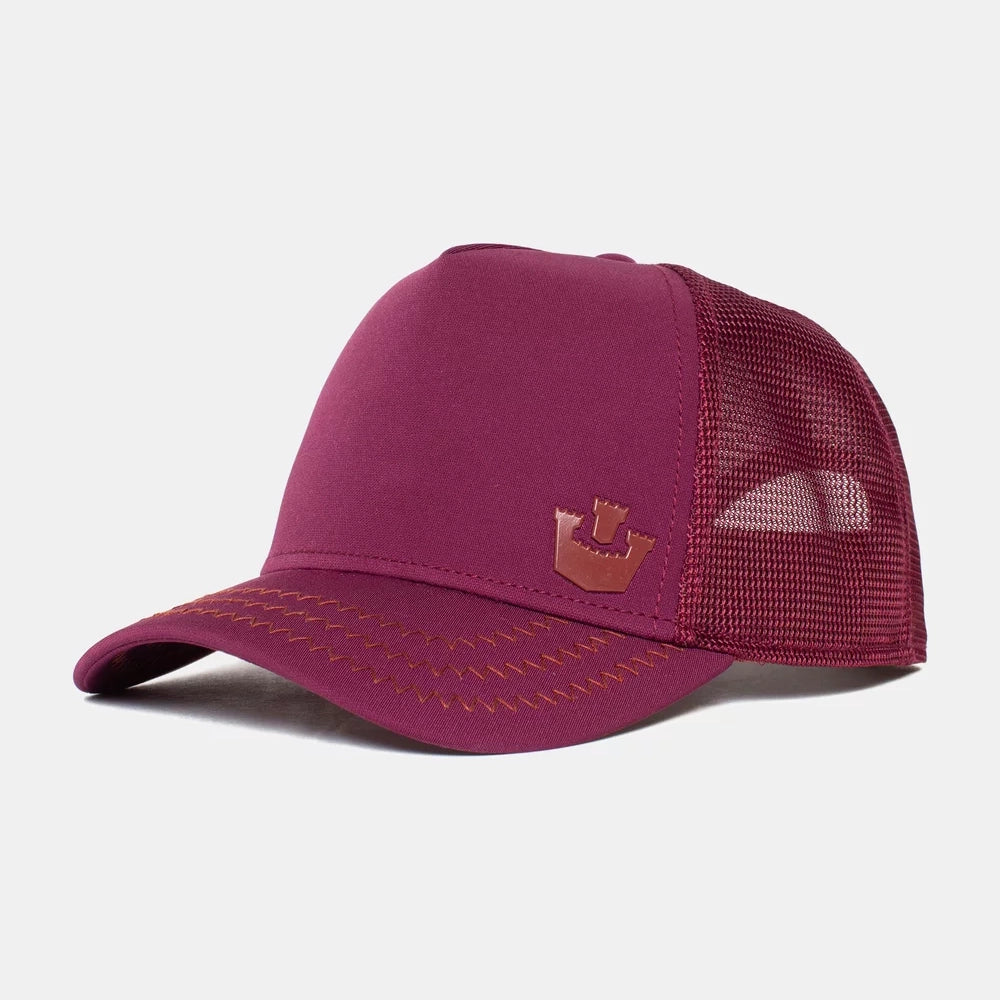 'Goorin Bros. Gateway Trucker Hat' in 'Maroon' colour