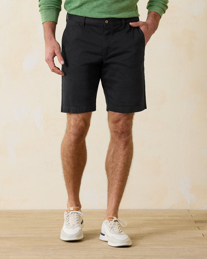 'Tommy Bahama Boracay 10" Chino Shorts' in 'Black' colour