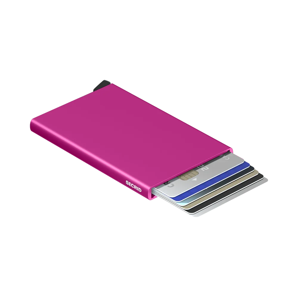 'Secrid Cardprotector - Original' in 'Fuchsia' colour